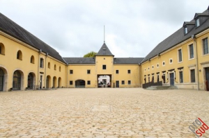 BETTEMBOURG_Schloss.jpg